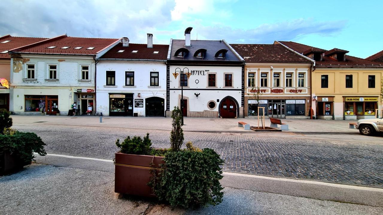 Hotel Cierny Orol Rožňava Bagian luar foto